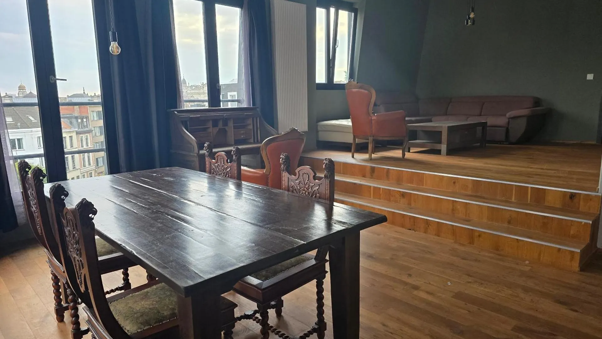 Living History - Marnix Apartment Antwerp